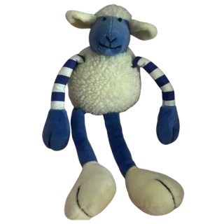 Cozy Chums Lamb